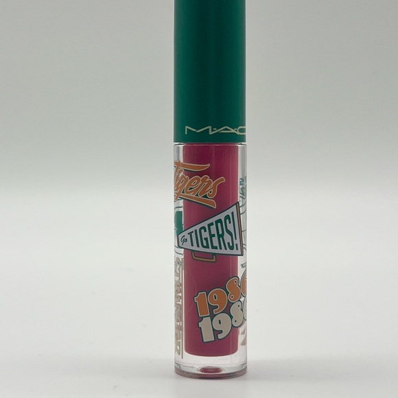 MAC Stranger Things Lipglass - Excellent Erica - Picture 1 of 1